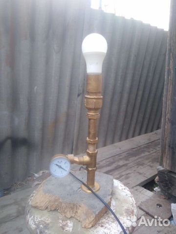 Лампа настольная