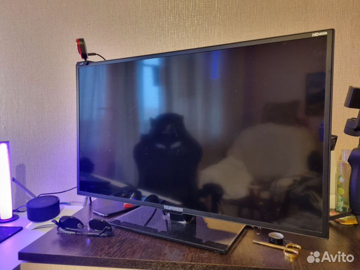 Телевизор Telefunken 32