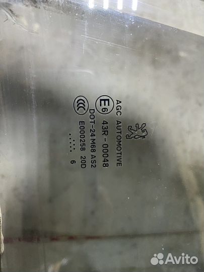 Стекло задней двери Peugeot 307 SW