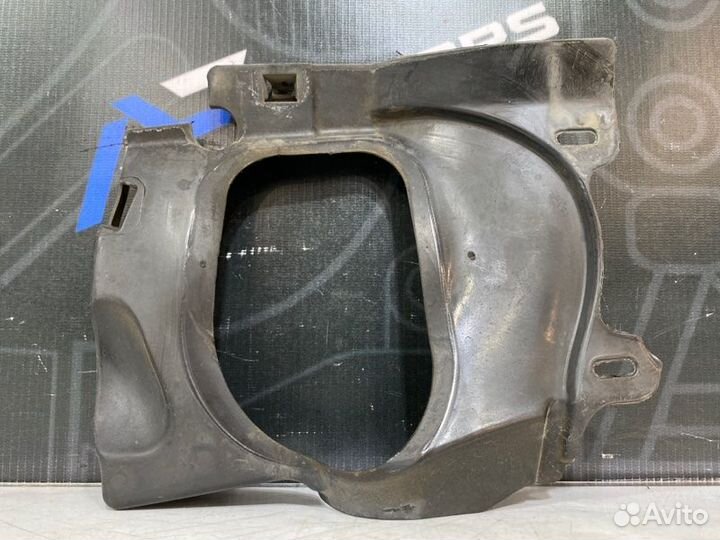 Кожух моторного отсека передний правый Audi A4 B6