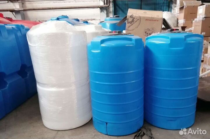 Бочка пластиковая для воды 300 литров