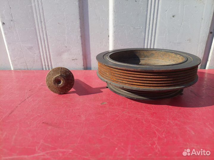 Шкив коленвала Nissan Maxima А33