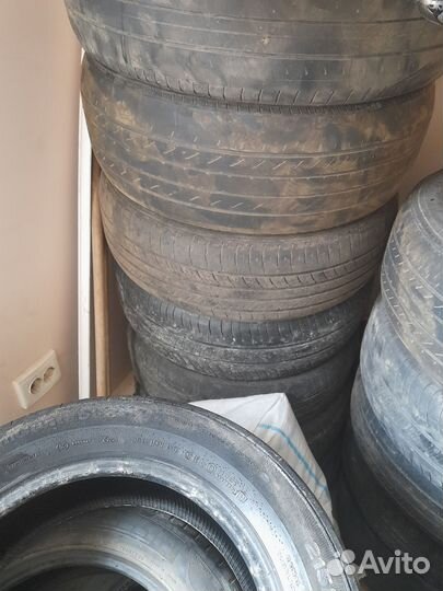 Bridgestone 613V 215/60 R16