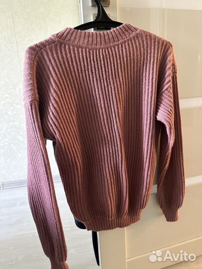 Свитер женский