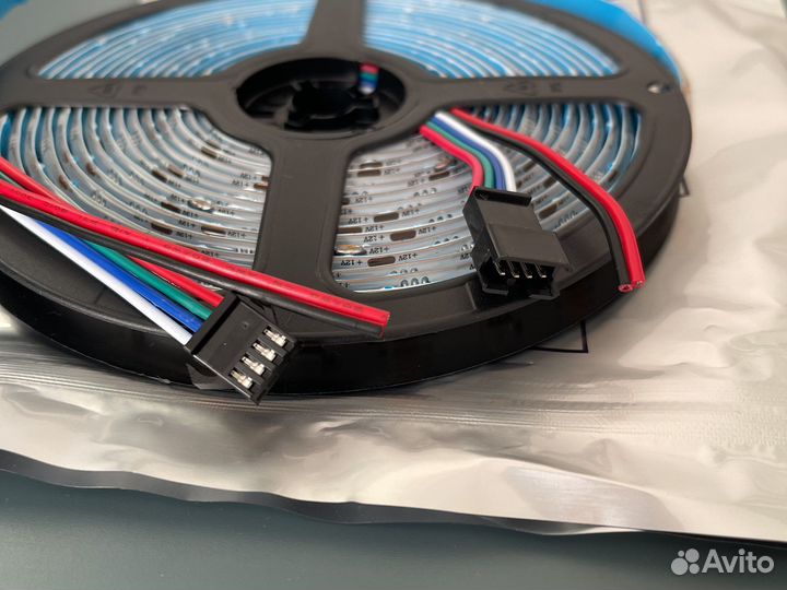 Адресуемая светодиодная лента WS2815 12V 5 метров