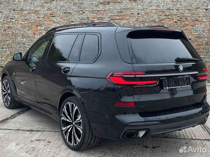 BMW X7 3.0 AT, 2024, 100 км