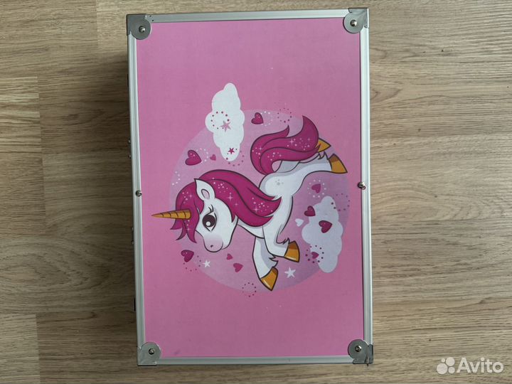 Набор для рисовния в чемоданчике