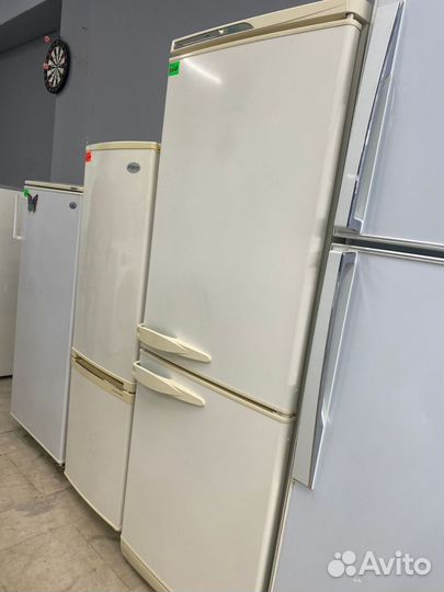 Холодильник б/у
