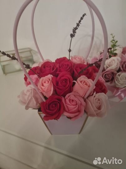 Цветы из мыльных роз