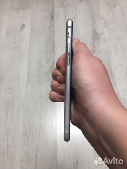 iPhone 6, 16 ГБ