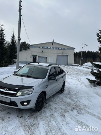 LADA Granta 1.6 МТ, 2015, 161 000 км