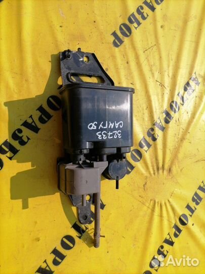 Абсорбер (фильтр угольный) Toyota Camry 50