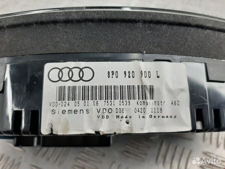 Панель приборная (щиток приборов) для Audi A3 8P