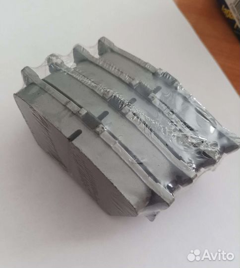 Тормозные колодки Rav4 III