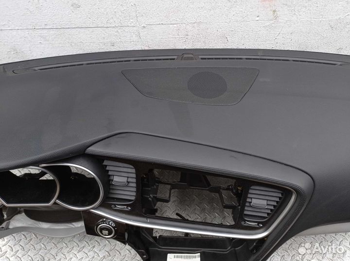 Торпедо Kia Optima