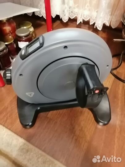 Мини велотренажёр