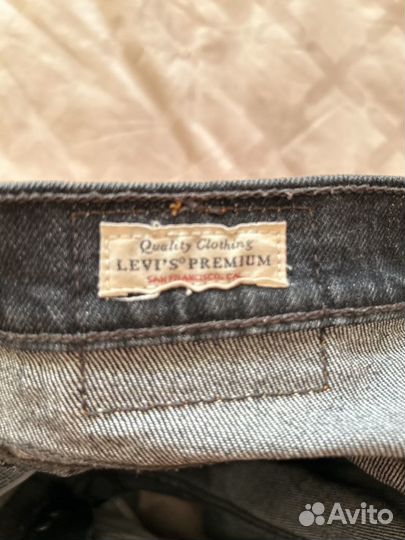 Джинсы женский Черные levis premium S-M