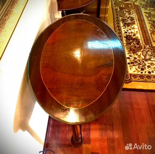 Антикварный столик, 19 век, Италия