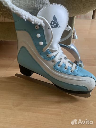 Коньки фигурные 37 размер