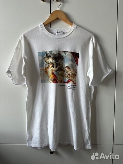 Футболка с принтом