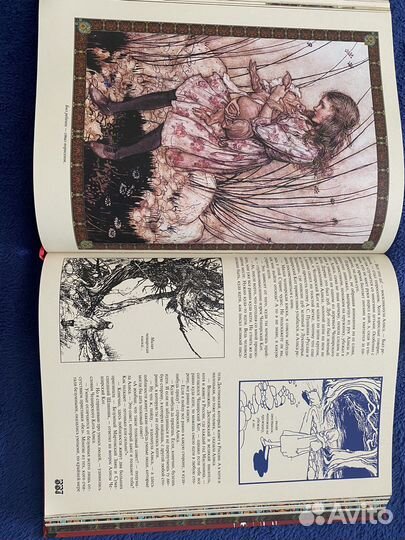 Алиса в стране чудес