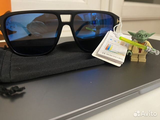 Солнцезащитные очки polaroid