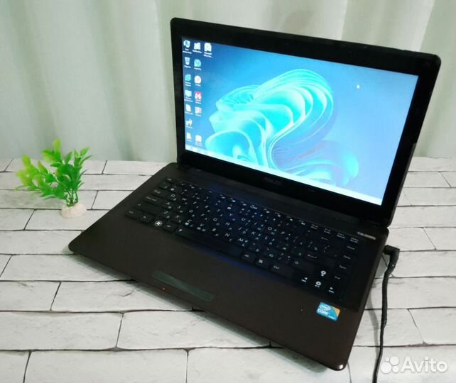 Ноутбук Asus core i3
