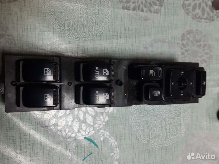 Блок стеклоподъемников Hyundai Grandeur