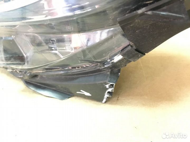 Фара левая Renault Kaptur