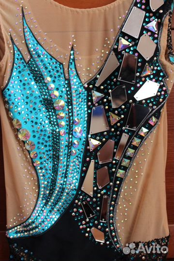 Купальник для художественной гимнастики