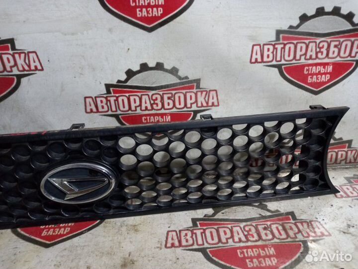 Решетка радиатора Daihatsu Move L900S efve 2004