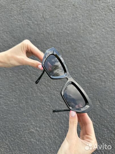 Солнцезащитные очки женские