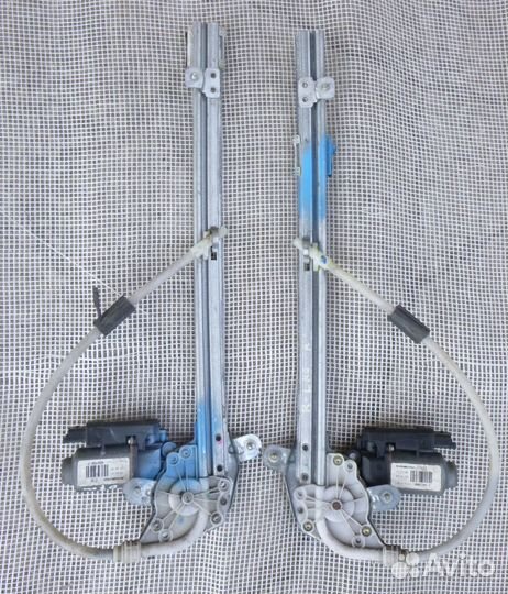 Рено Лагуна 2 рестайлинг стеклоподъемник задний