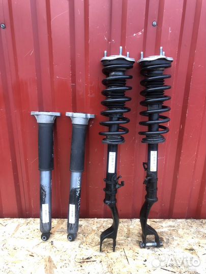 Амортизатор передний задний мерседес глц 2018год