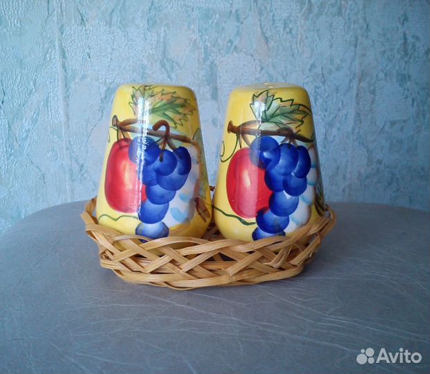 Солонка и перечница