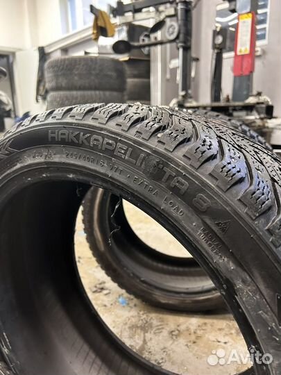 Nokian Tyres Hakkapeliitta 8 245/40 R18