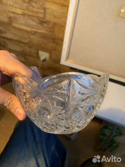Хрустальная ваза