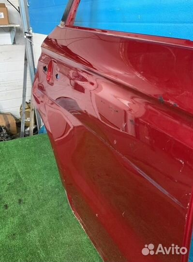 Дверь задняя правая geely atlas