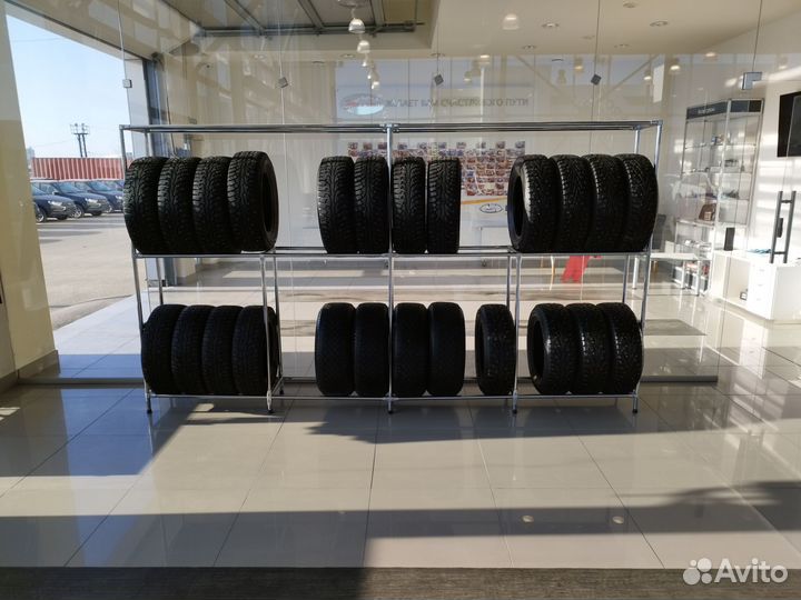 Стеллаж для хранения колес