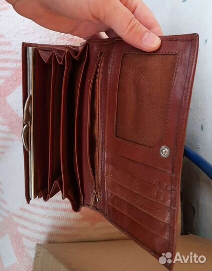 Портмоне из натуральной кожи