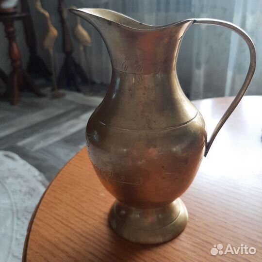 Кувшин из латуни