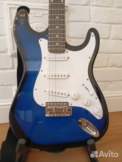 Электрогитара