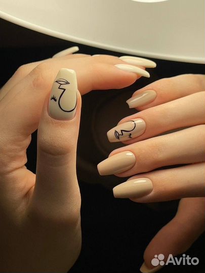 Мастер маникюра