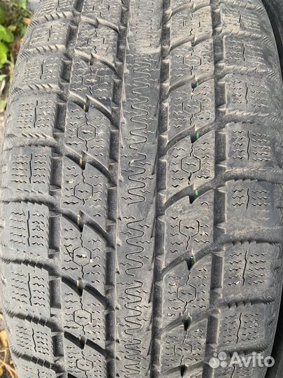 Toyo Observe GSi-5 225/55 R18