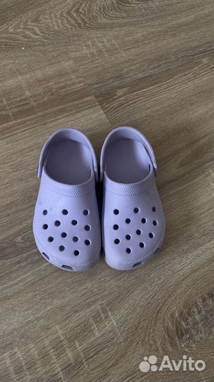 Crocs