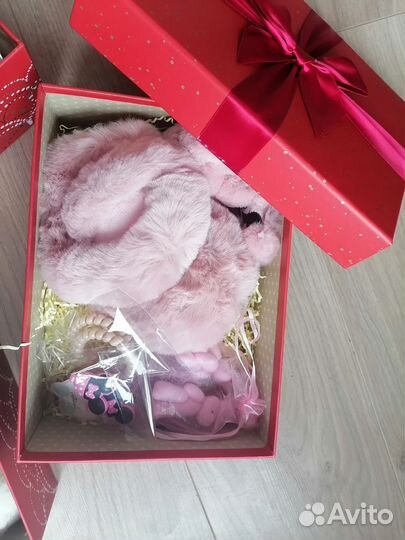 Коробка подарочная новогодняя