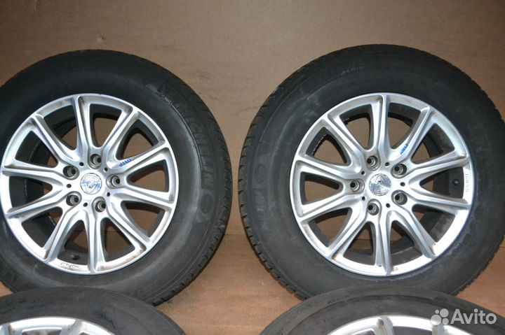 Диски бу R17 с всесезонными шинами 235 65 17