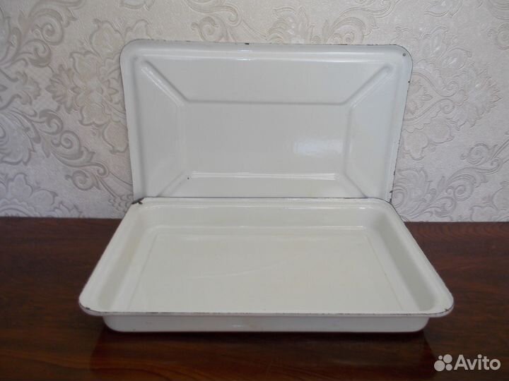 Лотки эмалированные