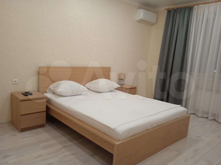 1-к. квартира, 56 м², 1/8 эт.