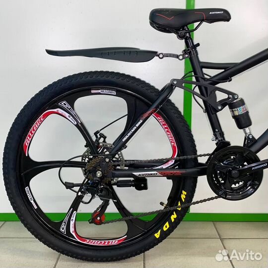 Горный велосипед с литыми черно-красный